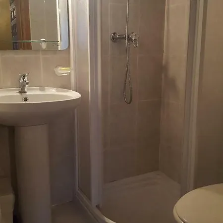 منزل ريفي El Cotorollu *