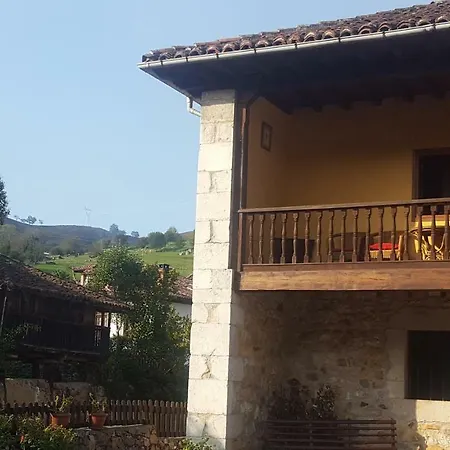 El Cotorollu Casa rural *